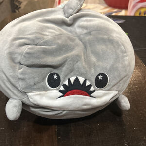 MOOSH MOOSH 8" Gray Shark Named Sparkle Preowned